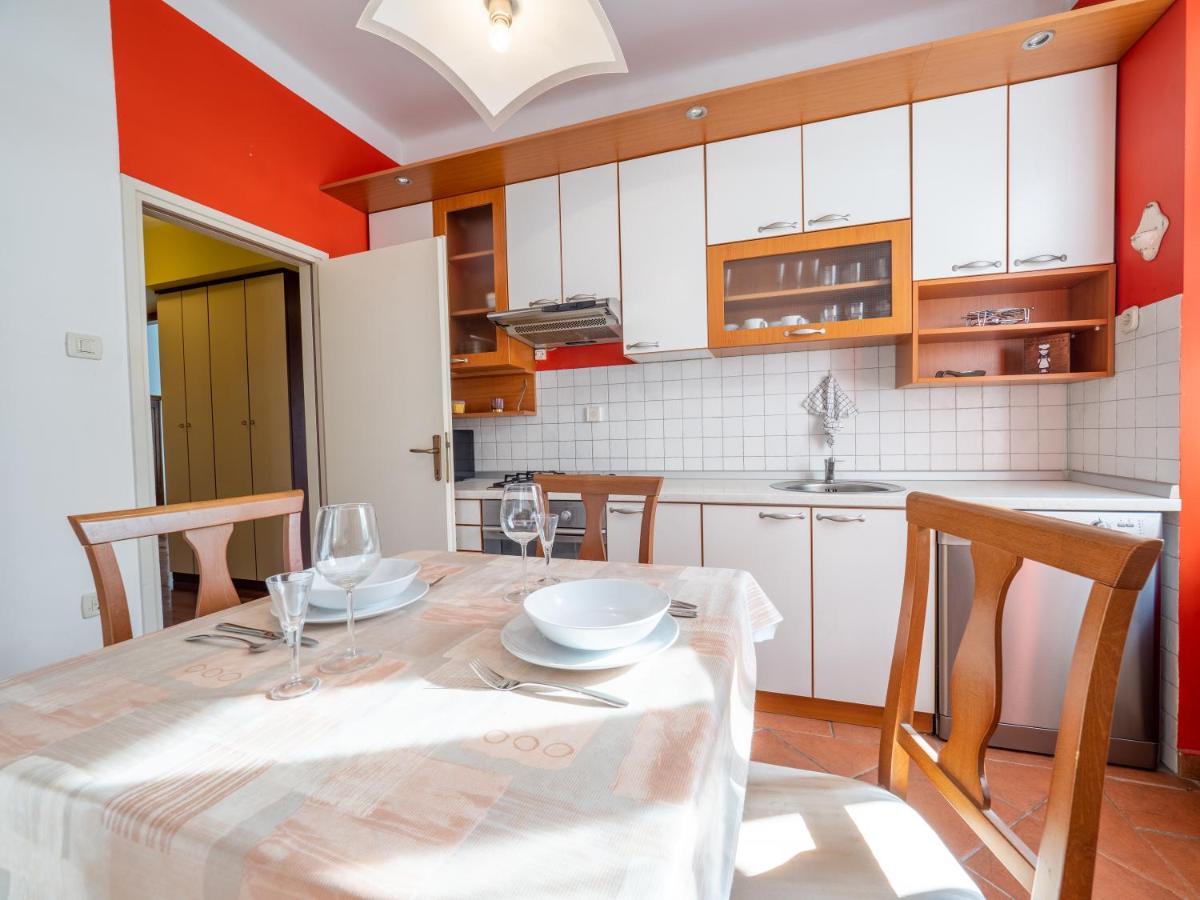Classy And Sunny Apartment In Rijeka Exterior foto